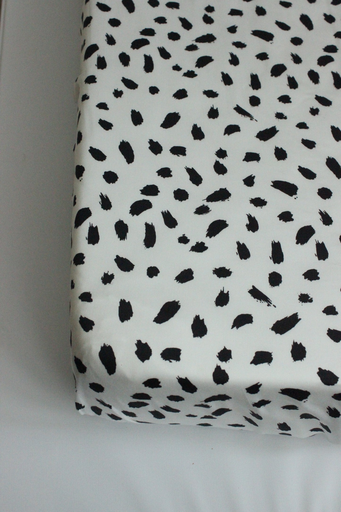 Dalmatian Bamboo Cotbed Sheet