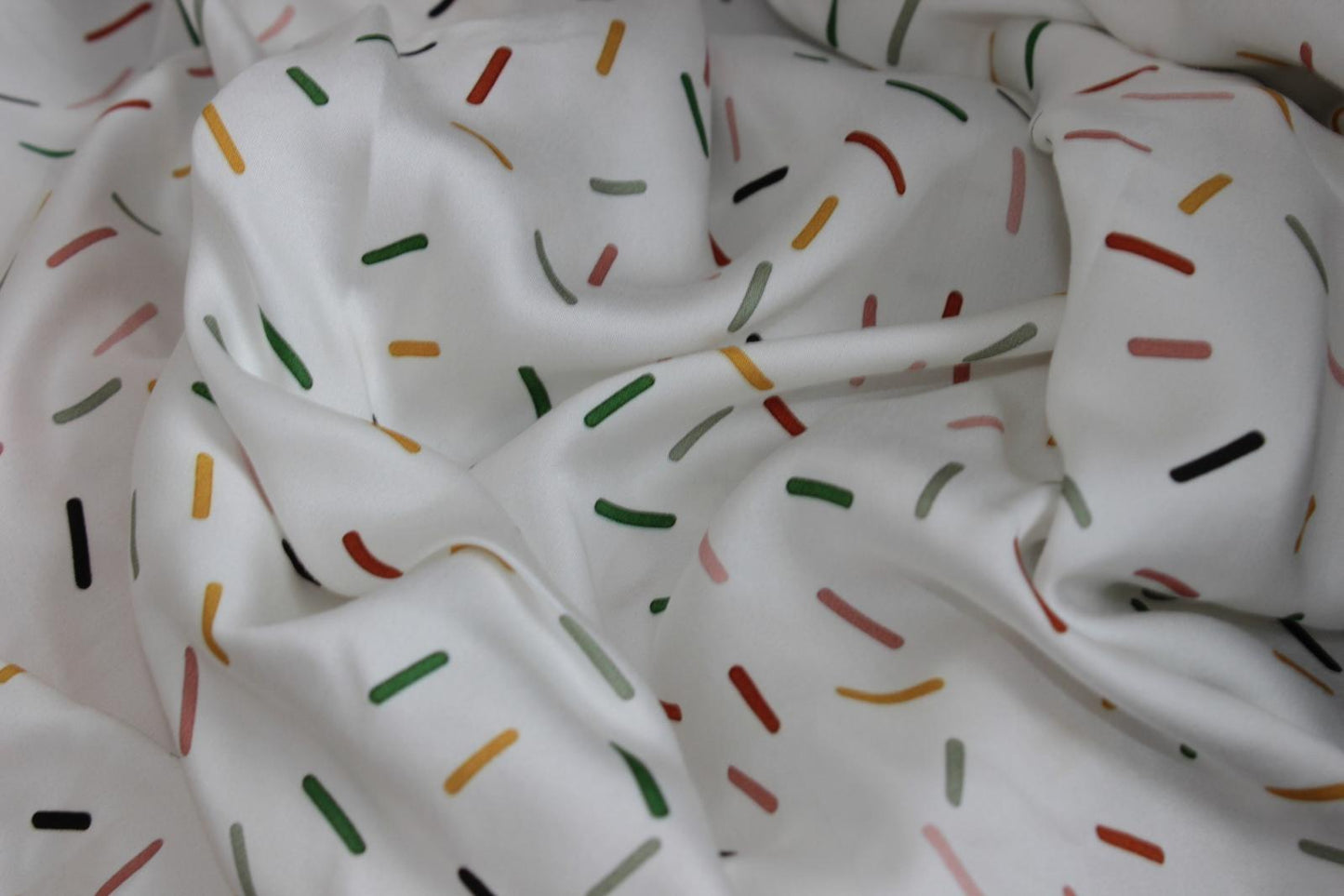 Cake Sprinkles Bassinet Sheet