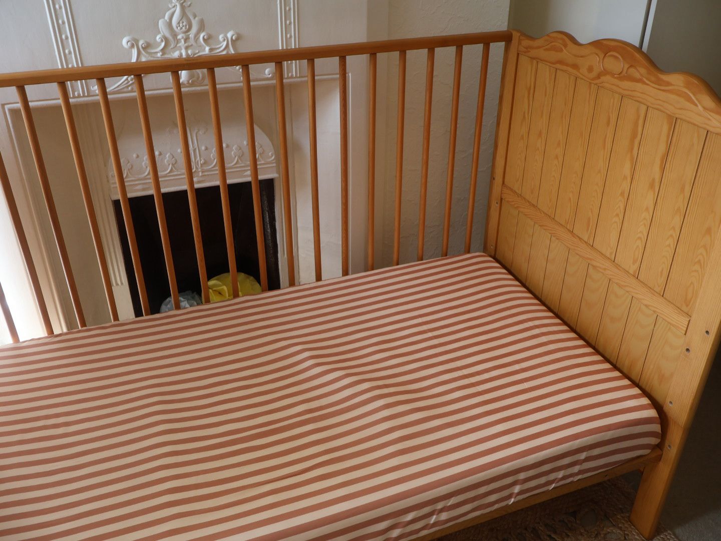 Rhubarb Stripe Bamboo Cotbed Sheet