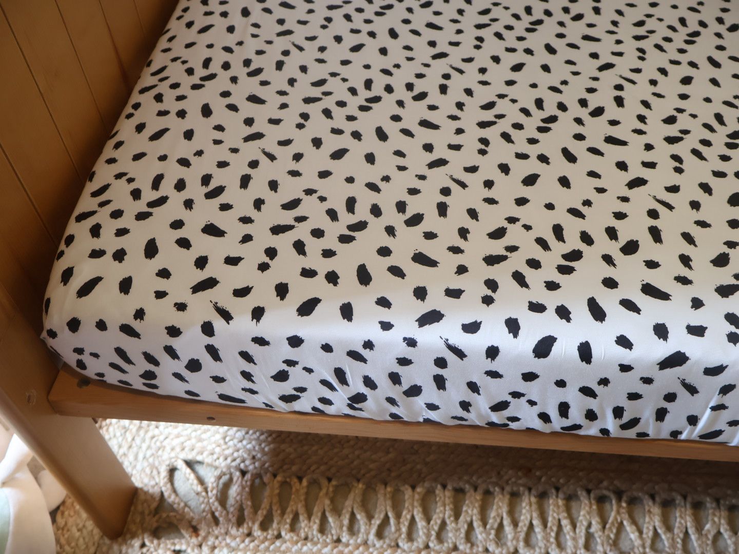 Dalmatian Bamboo Cotbed Sheet